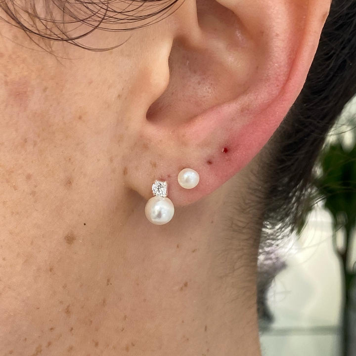Pearl Studs