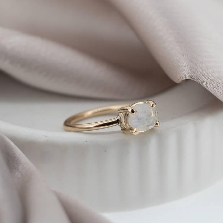 Gold Rainbow Moonstone Ring