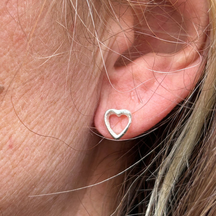 Open Heart Studs