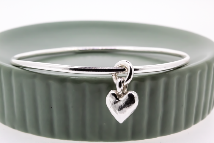 Sweet Heart Charm Bangle