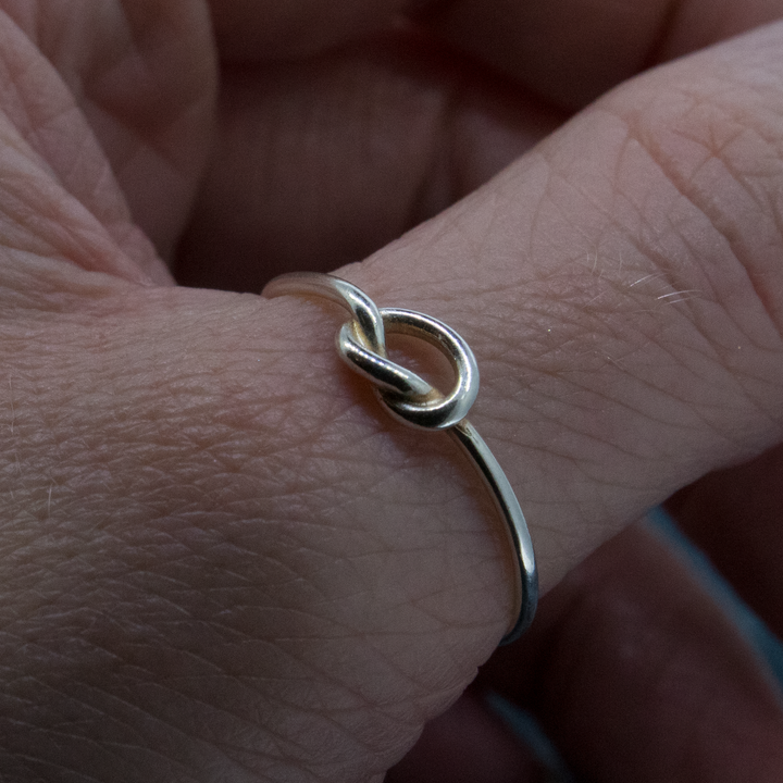 Knot Ring