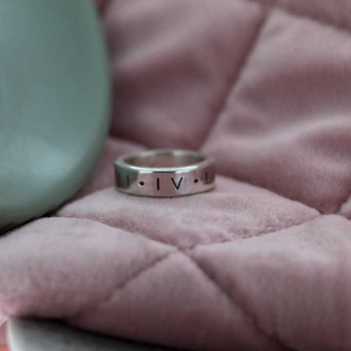 Unisex Maxi Band Ring