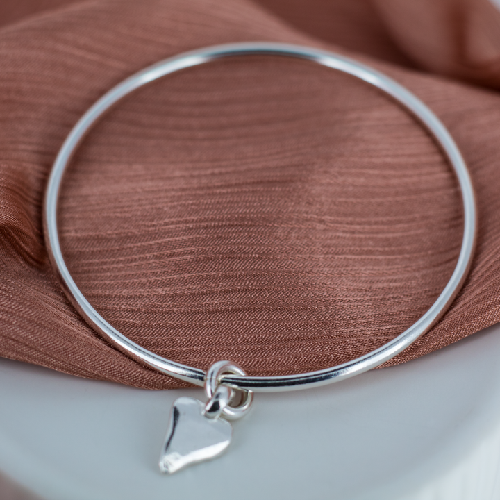 Heart Charm Bangle