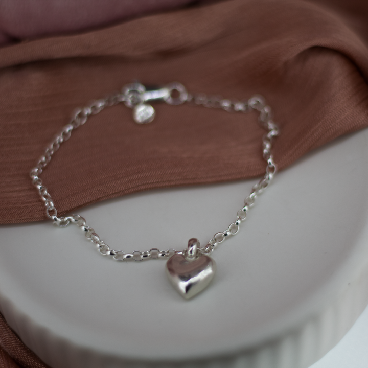 Sweet Heart Chain Bracelet
