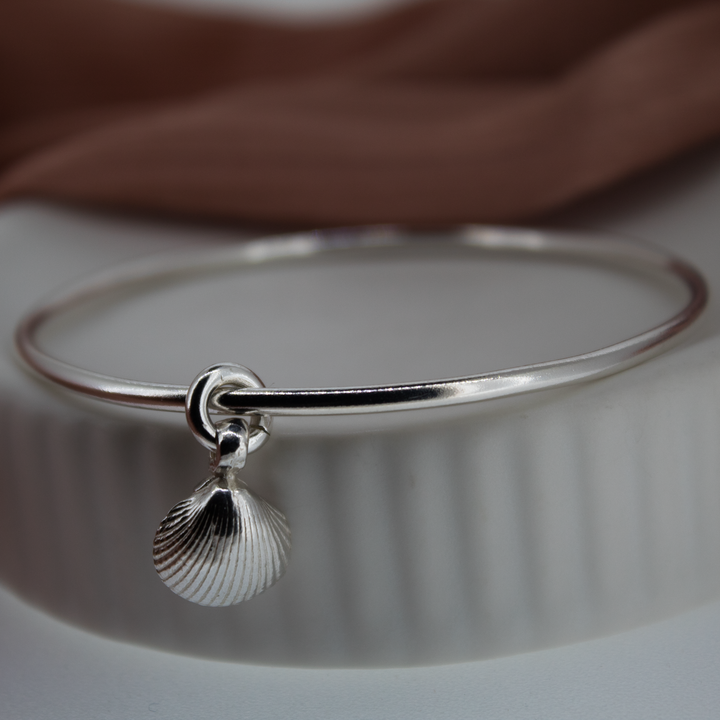 Shell Charm Bangle