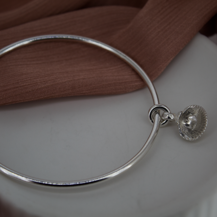 Shell Charm Bangle
