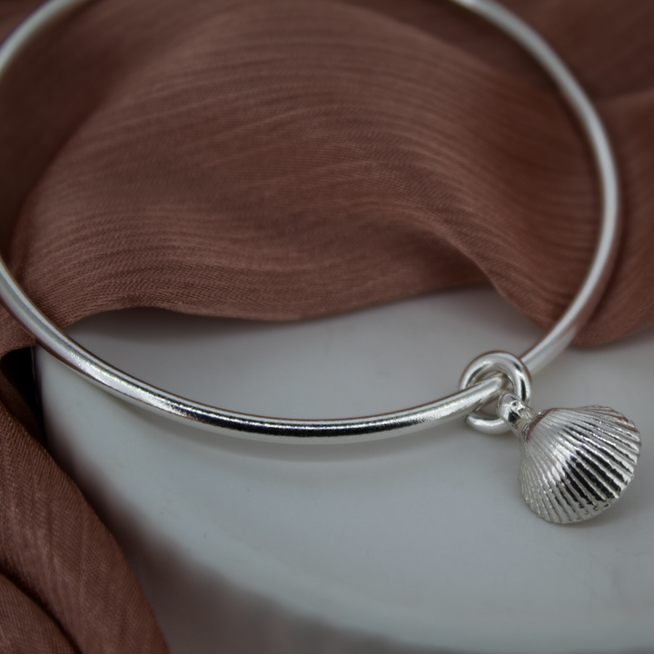 Shell Charm Bangle