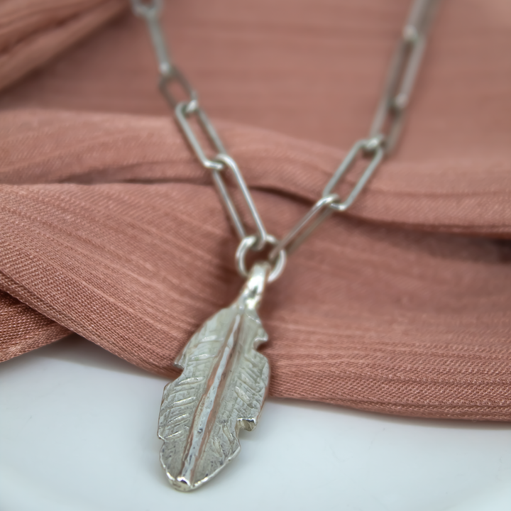 Feather Trace Chain Necklace