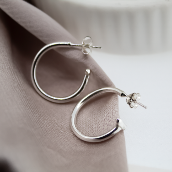 T-Bar Hoops