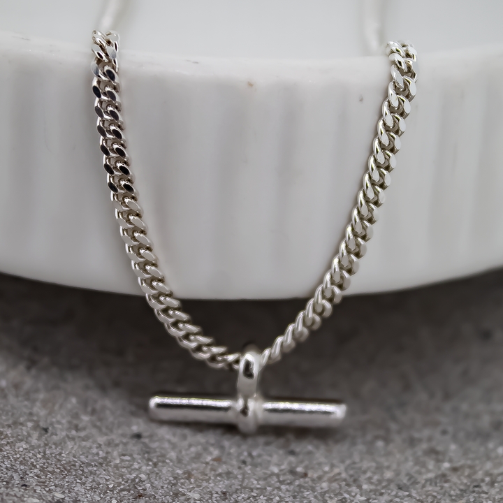 The T-Bar Curb Necklace