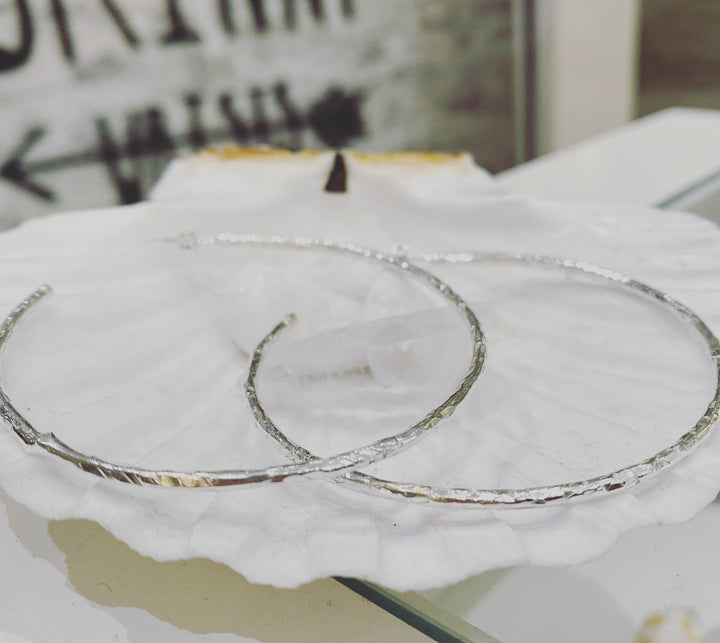 Maxi Textured Hoops