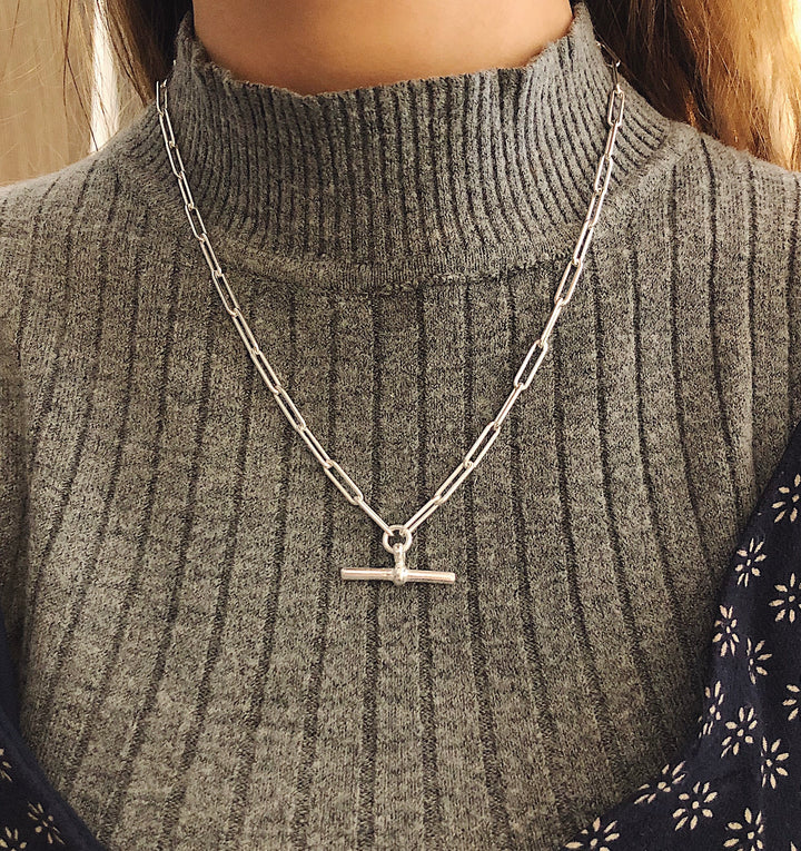 The T-Bar Trace Chain Necklace