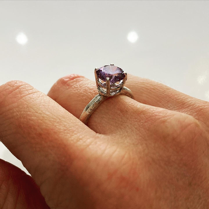 Maxi Amethyst Treasured Chest Ring