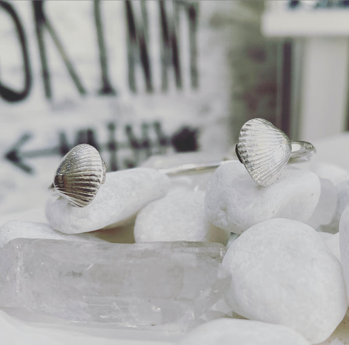 Charm Cuff Bangle - Shell