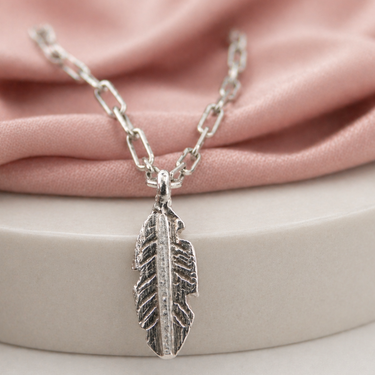 Feather Trace Chain Necklace