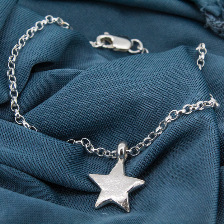 Star Charm Chain Bracelet