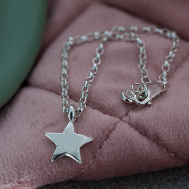 Star Charm Chain Bracelet