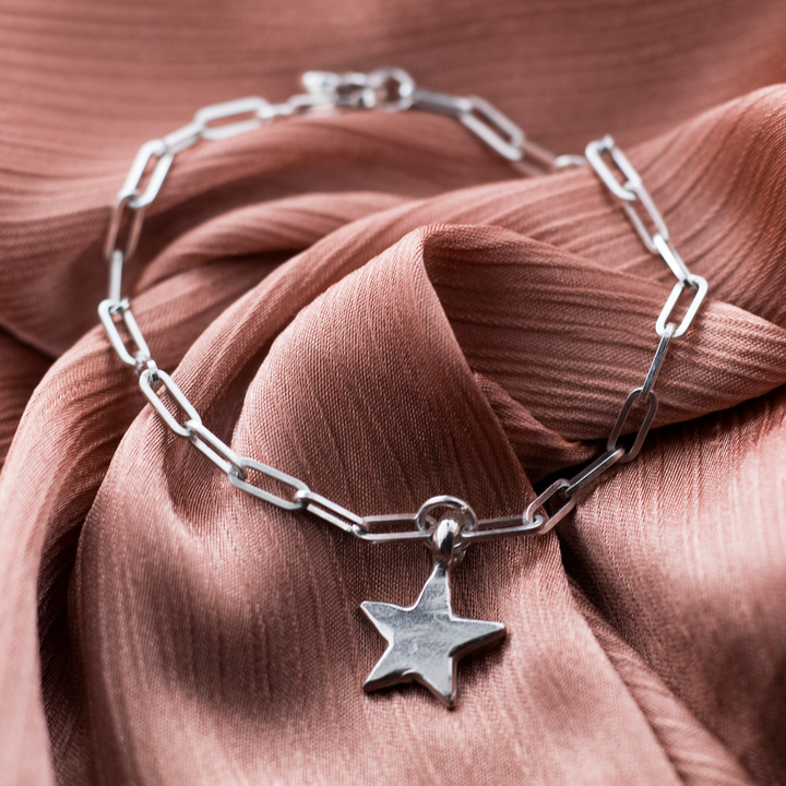Star Trace Chain Bracelet