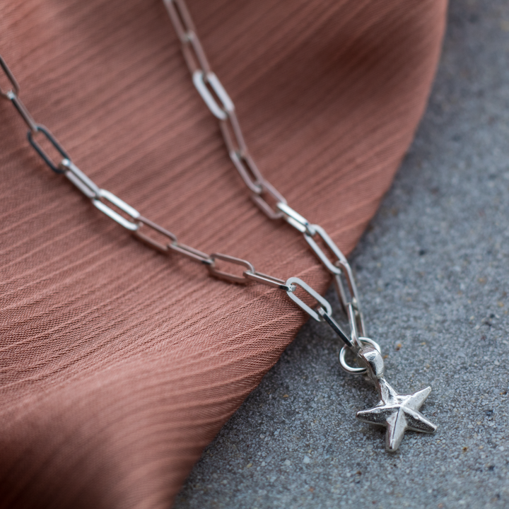 Starfish Trace Chain Necklace