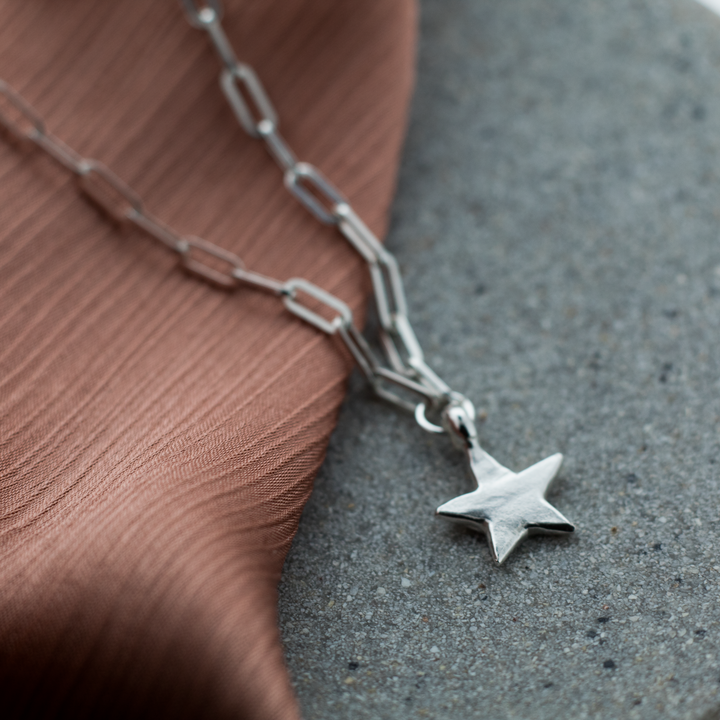 Star Trace Chain Necklace