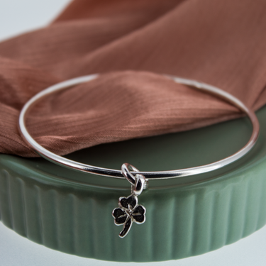 Lucky Clover Charm Bangle