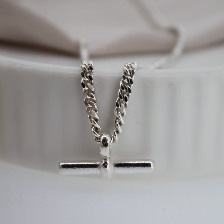 The T-Bar Curb Necklace