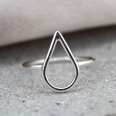 Tear Drop Ring