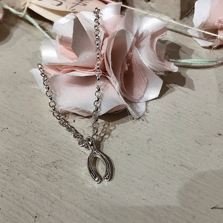 Wishbone Chain Bracelet