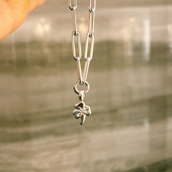 lucky clover trace chain necklace