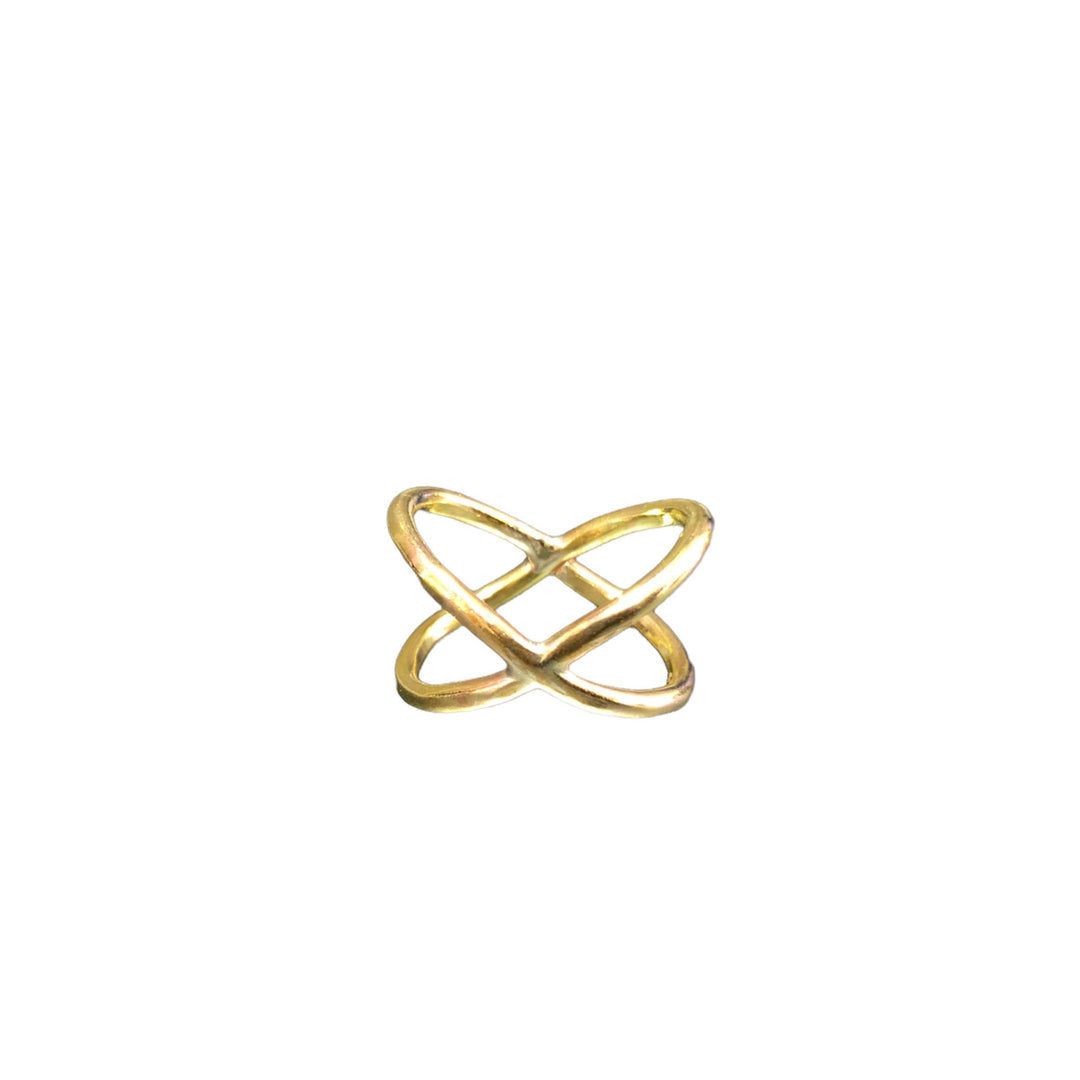 Gold Kiss Ring