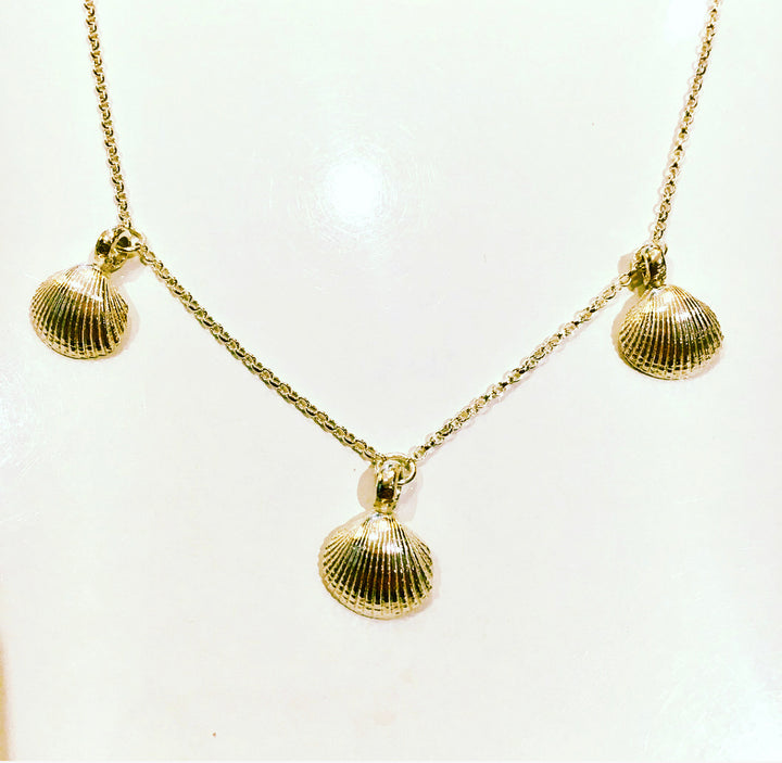 Gold 3 Shell Necklace